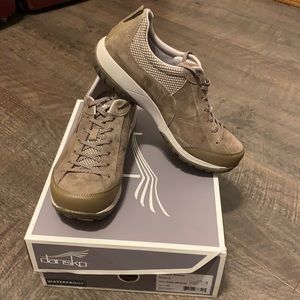 Dansko paisley suede size 39